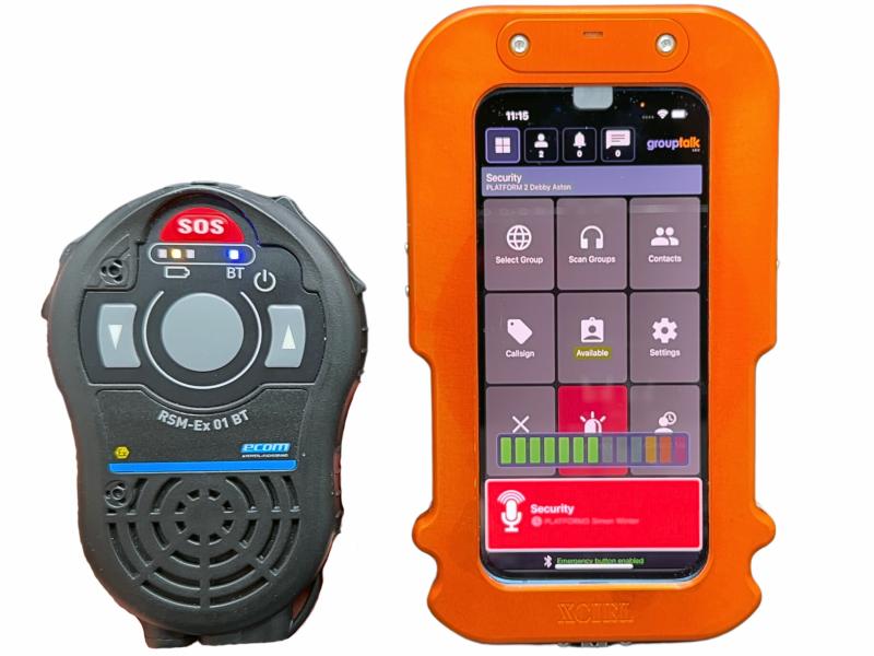 ATEX Remote Speaker Microphone med ATEX case Zone 1 och iPhone med GroupTalk