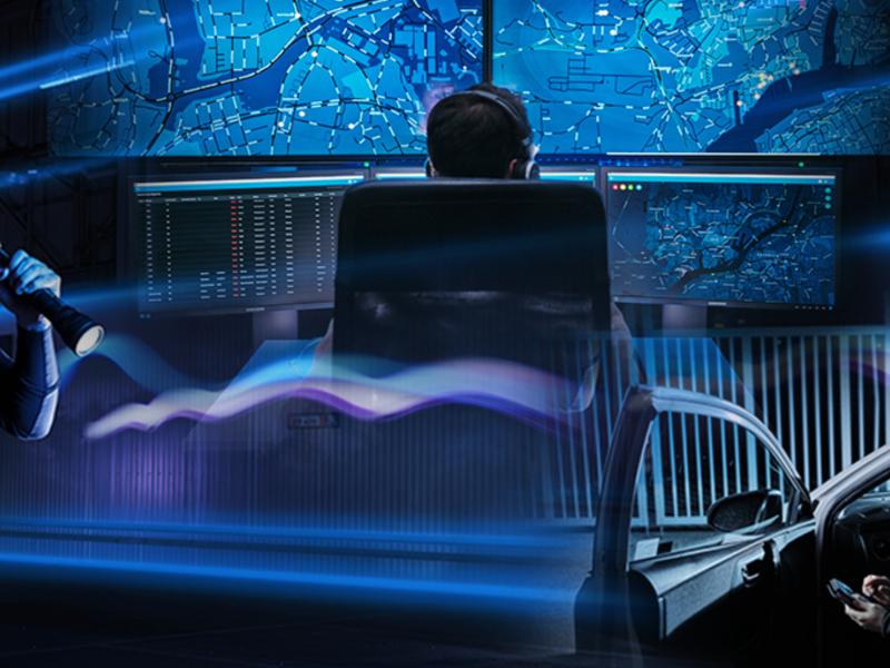 Väktare jobbar i team och använder GroupTalk och GuardTools