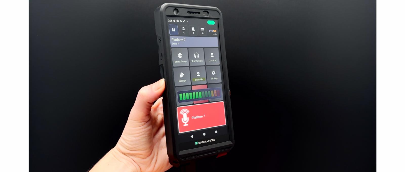 Smart-Ex 03 push to talk smartphone från Pepperl+Fuchs